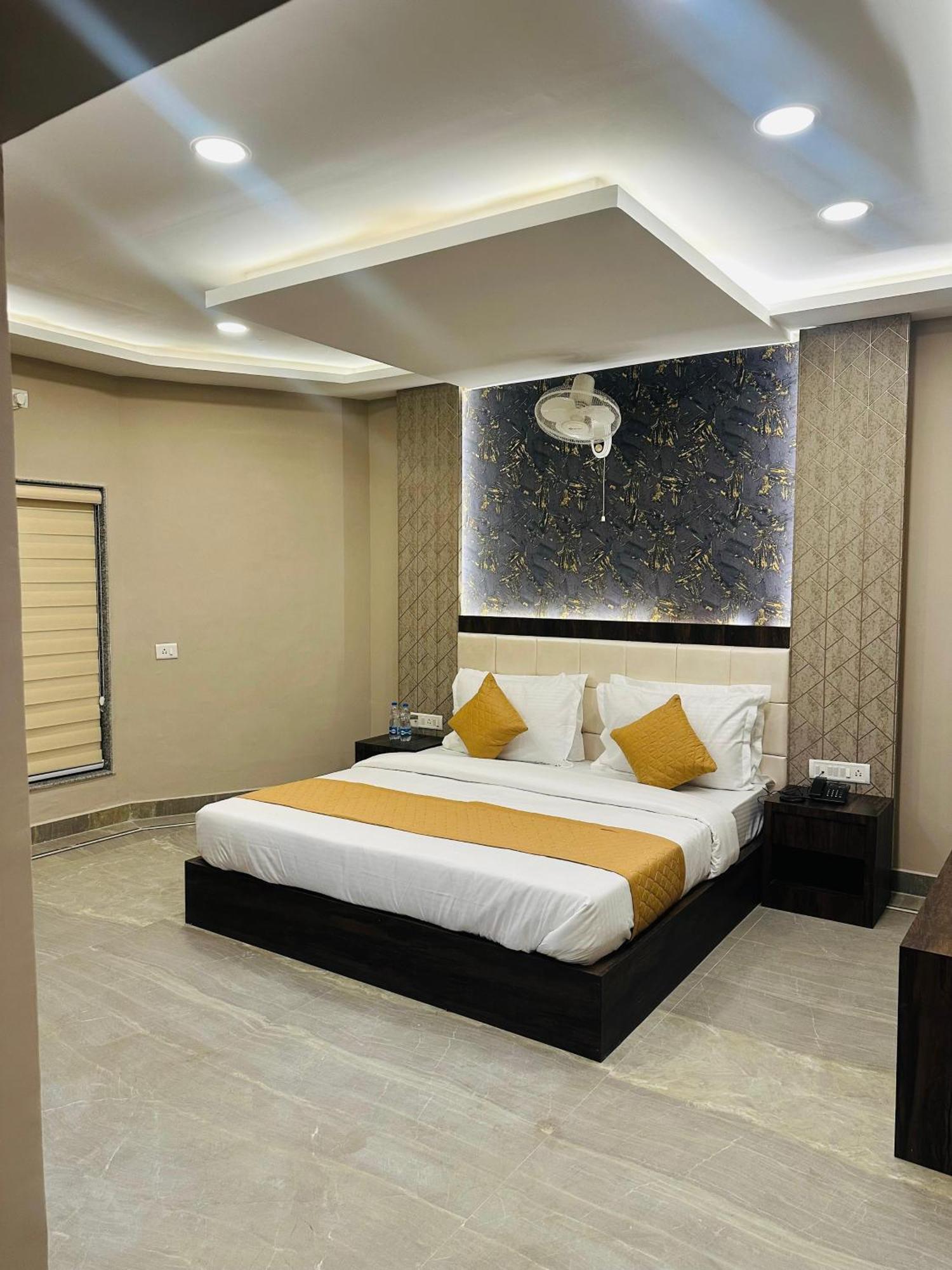 Hotel The Grand Agastya Kaohni Ngoại thất bức ảnh