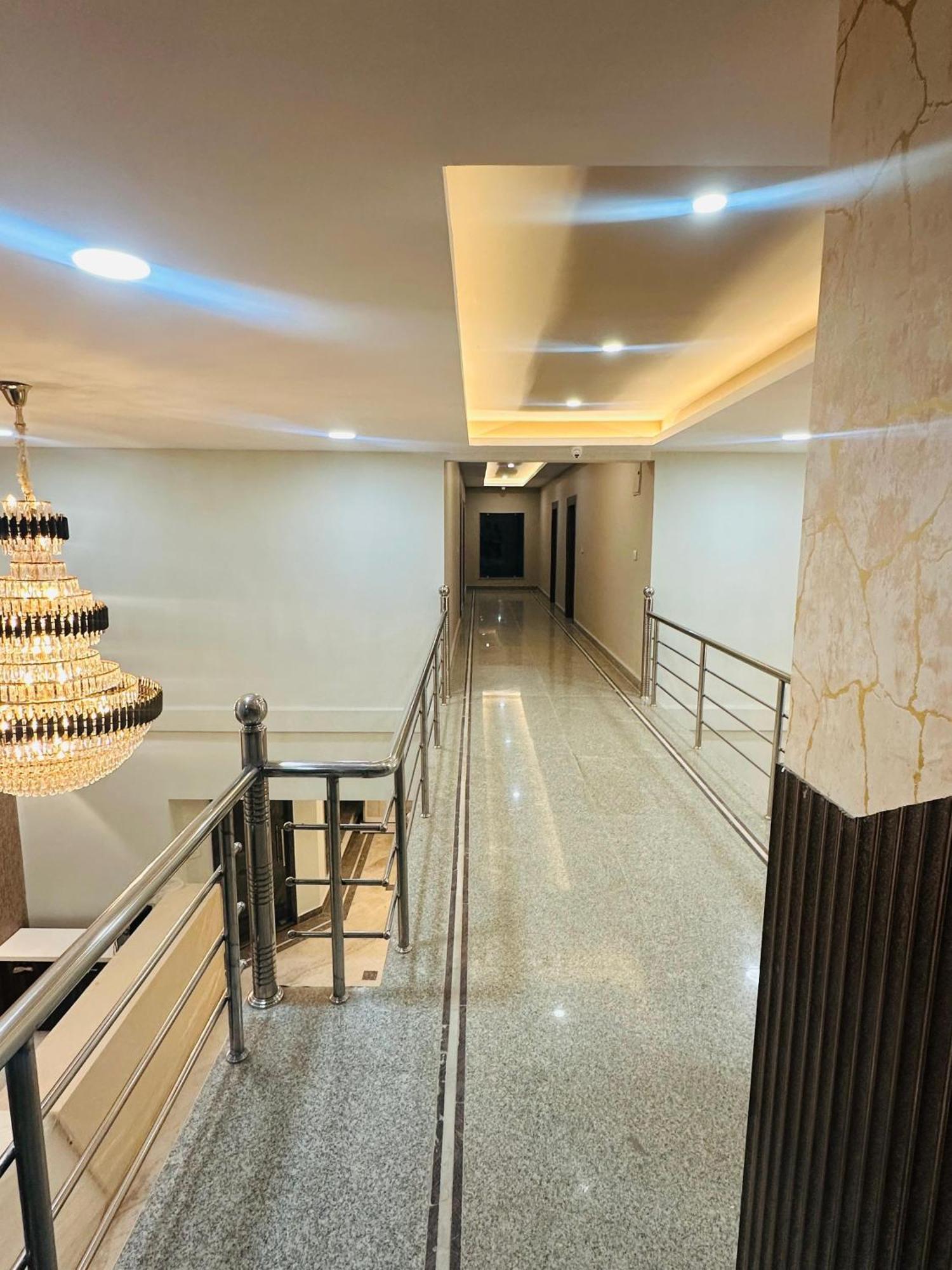 Hotel The Grand Agastya Kaohni Ngoại thất bức ảnh